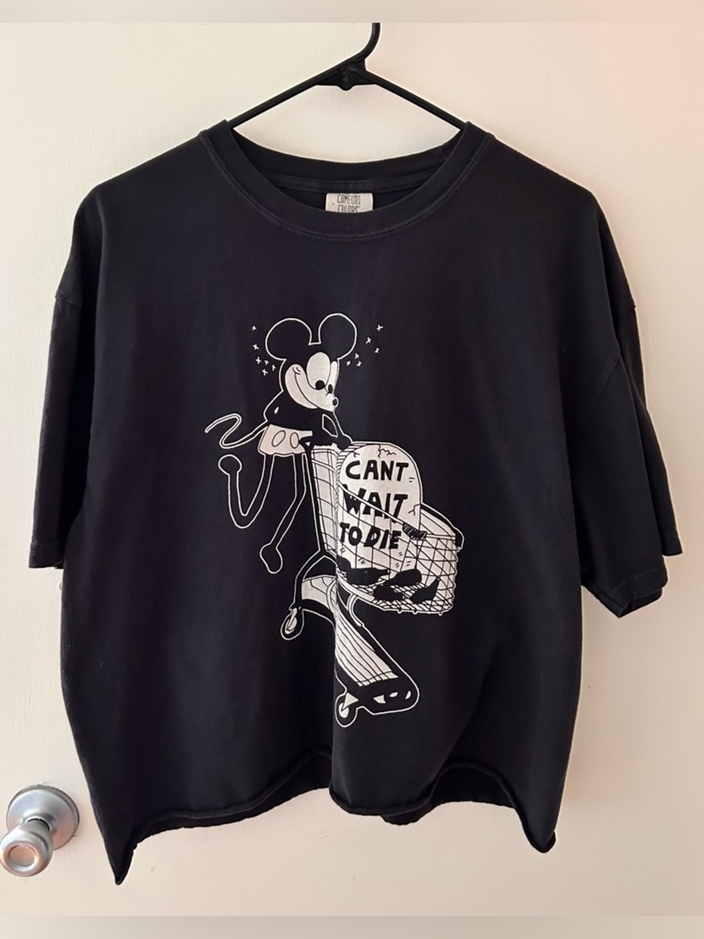 Heavy Slime Sold Out Can’t Wait To Die Shirt XL *CROPPED*